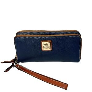 Dooney & Bourke Pebble Grain Double Zip Wallet Navy wristlet detachable strap